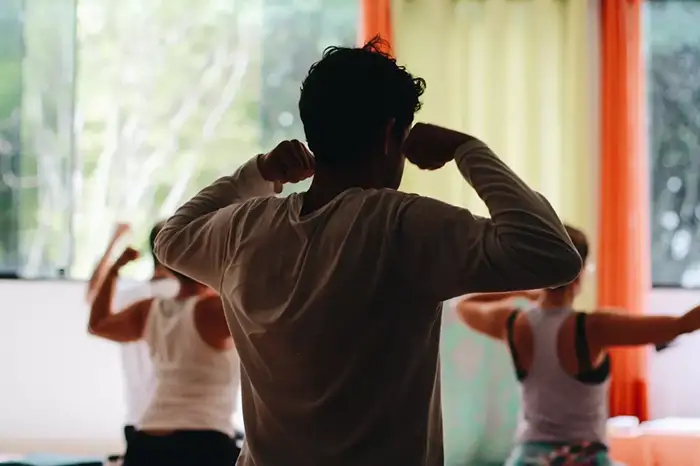 Aula de Kundalini Yoga